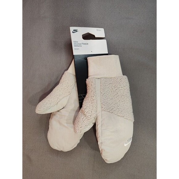 Women's Nike Sherpa Fleece Mittens Off White - Picture 2 of 6